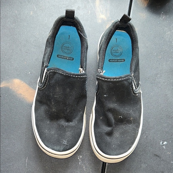 wonder nation Other - Wonder Nation Black Slip-On Kids Sneakers